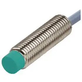 Индуктивный датчик Pepperl Fuchs NBN3-8GM30-E0