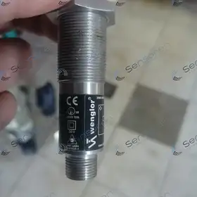 Оптический датчик Wenglor YD24PA3