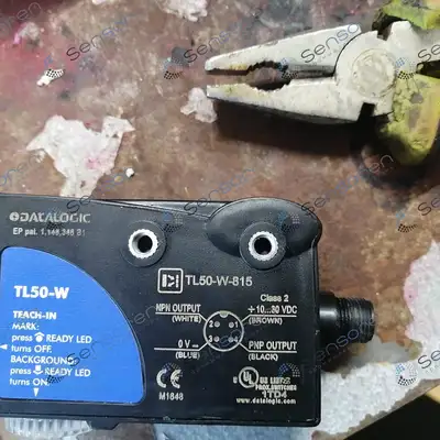 Датчик контрастной метки DATASENSING TL50-W-815