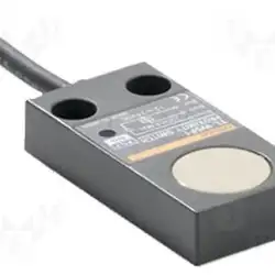 Индуктивный датчик Omron TL-W5F1