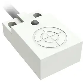 Индуктивный датчик LANBAO LE10SF05DNC
