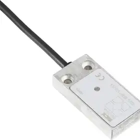 Индуктивный датчик SICK IQ25-05BPSDU2S