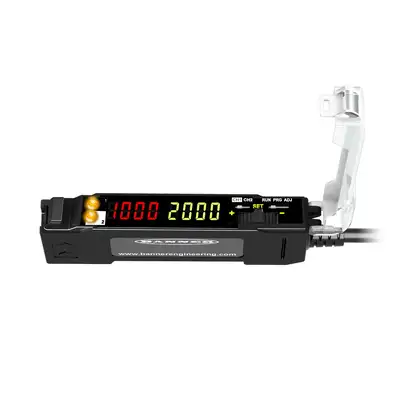Усилитель для оптоволоконных датчиков Banner DF-G3IR-PI-Q3