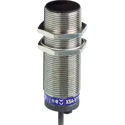 Индуктивный датчик расстояния Telemecanique XS9C111A2L01M12