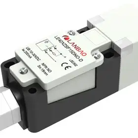Индуктивный датчик LANBAO LE40XZSF25DLOY-D