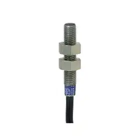 Индуктивный датчик Telemecanique XS1N05NA310L2