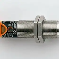 Оптические датчики IFM Electronic с рефлектором в цилиндрическом корпусе