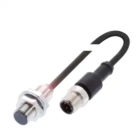 Индуктивный датчик Balluff BES 516-325-E4-C-S4-00,5