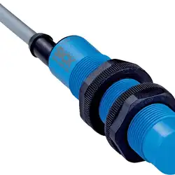 Емкостной датчик SICK CM18-12NNP-EW1