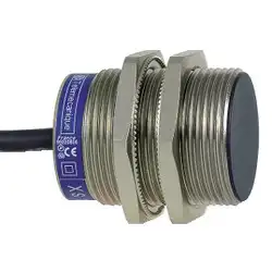 Индуктивный датчик безопасности Telemecanique XS1N30PC410L1