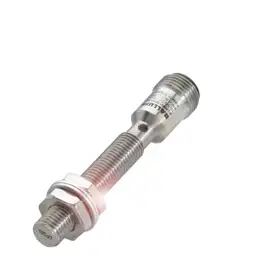 Индуктивный датчик Balluff BES M08EG1-NSC15S-S04G-S