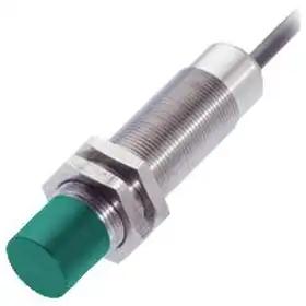 Емкостной датчик Pepperl Fuchs CBN15-18GS75-E2
