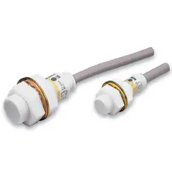 Индуктивный датчик Omron E2FQ-X2F1