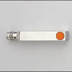 Индуктивные датчики IFM Electronic в прямоугольном корпусе 40x8x8