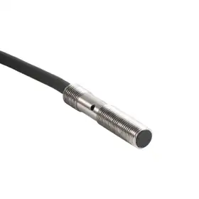 Индуктивный датчик Omron E2E-S04SR8-WC-C1 2M