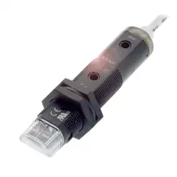 Оптический датчик Balluff BOS 18KW-PA-1QC-C-02