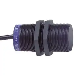Индуктивный датчик Telemecanique XS4P30NA370