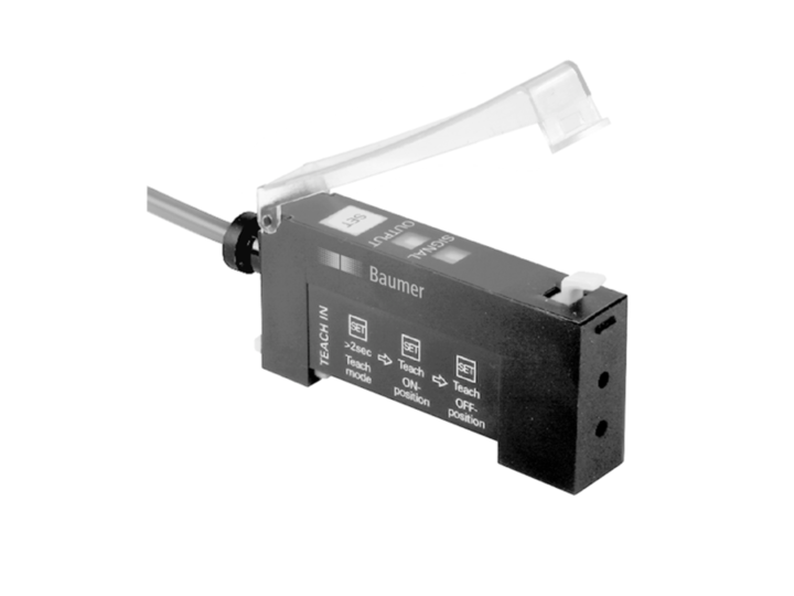 Усилитель для оптоволоконных датчиков Baumer FVDK 12P6101